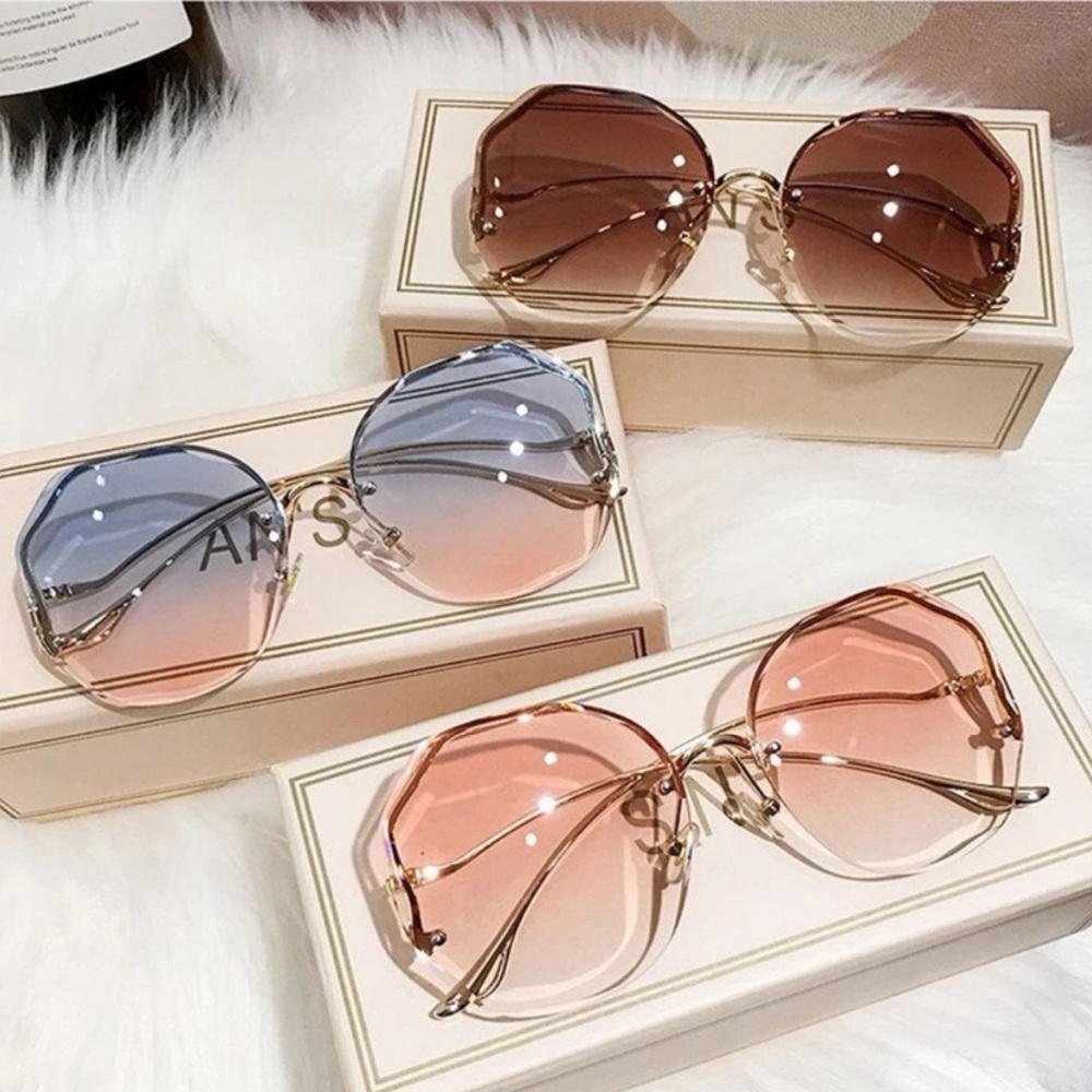 Retro Oversized Gradient Sunglasses